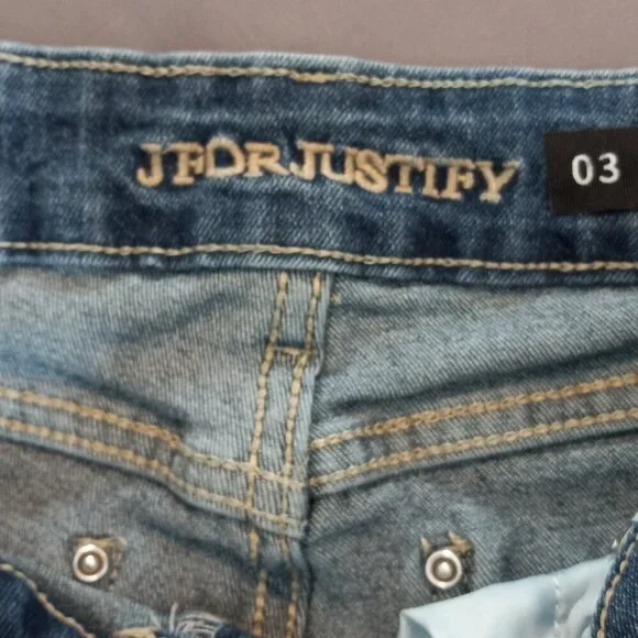 J for Justify/ Juniors/ Blue wash denim jeans/ size 3 - Picture 7 of 14